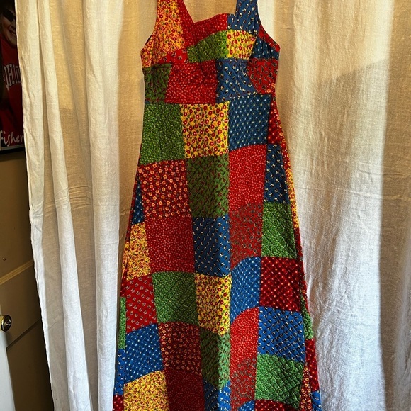 Nancy B Dresses & Skirts - Nancy B vintage quilt dress. Size 11. Multicolored. Great condition.